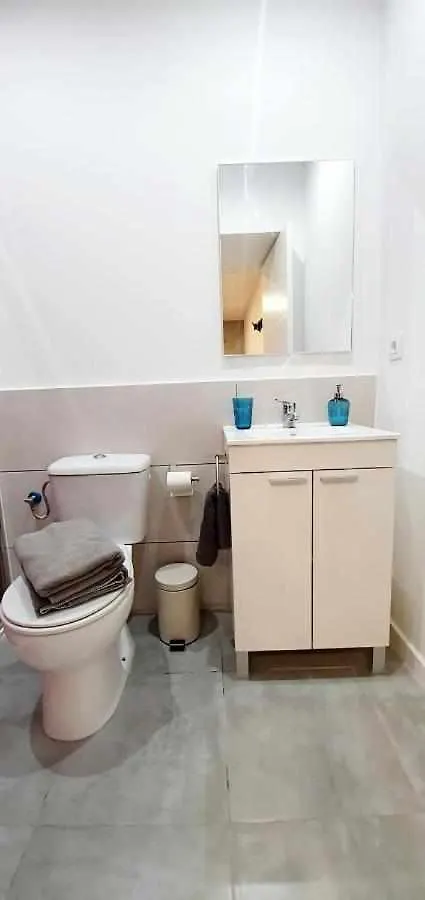 Hostal Urban Basic L'Hospitalet de Llobregat