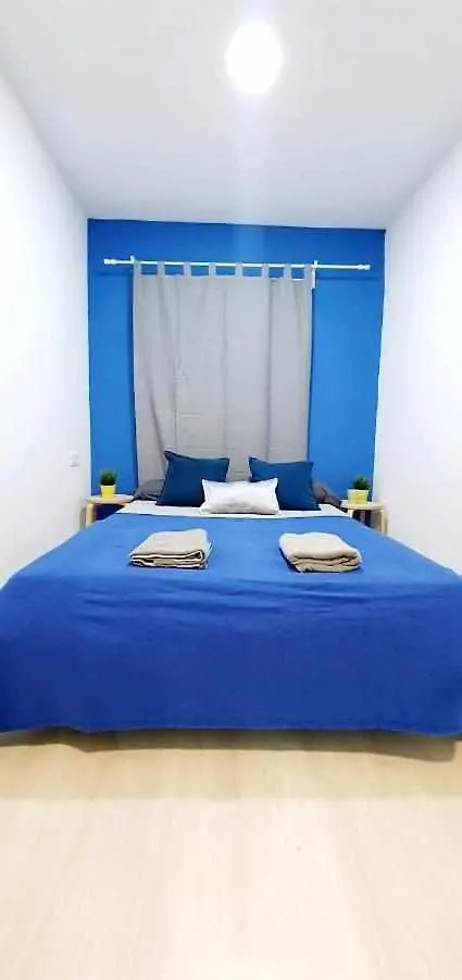 Hostal Urban Basic L'Hospitalet de Llobregat 0*,  España